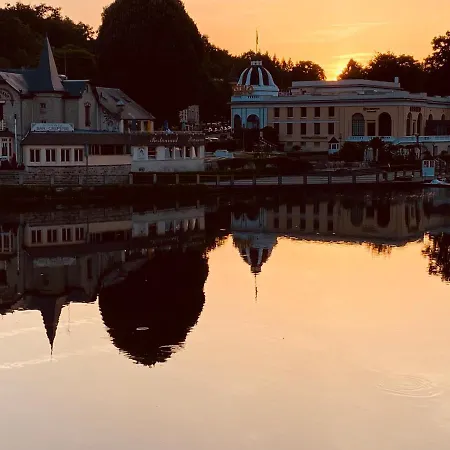 Gæstehus Agreable Maison Familiale 4 Chambres Pres De Bagnoles De L Orne Et Du Mont St Michel La Ferte-Mace