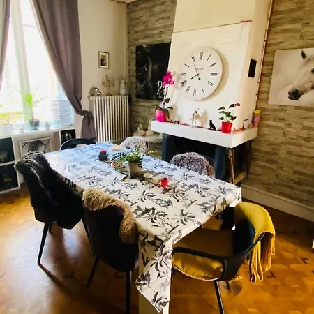 Agreable Maison Familiale 4 Chambres Pres De Bagnoles De L Orne Et Du Mont St Michel * La Ferte-Mace